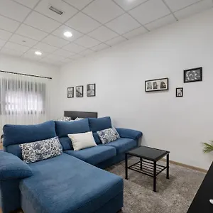https://casa-matyas.in-canary-islands.com